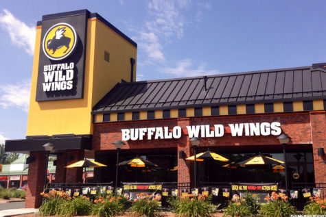 Buffalo Wild Wings Review: Delectable and Sporty