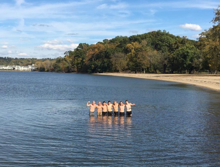 Picture of (left to right) Tom Nohilly, Paul Saloom, Bryan Ivey, Brendan Carroll, Mills Reed, Zach Kells, and Alex Kuehl in the Hudson River on Saturday.