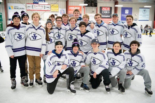 Varsity Ice Hockey Launches New Season